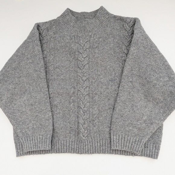 Uniqlo Other - Uniqlo Kids Unisex (Size 3-4) Souffle Yarn Mock-Neck Gray Cable-Knit Sweater